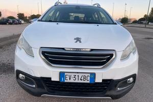 Peugeot 2008 € 7.000 Trattabili.