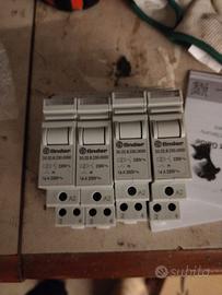 20.22.8.230.0000 4 rele finder relè barra din