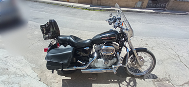 Harley Davidson sportster 883