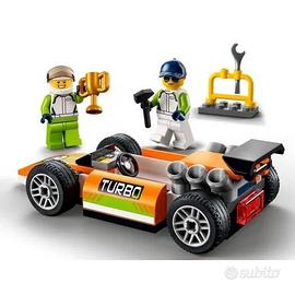 LEGO® 60322, Auto da corsa