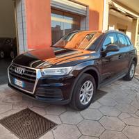 AUDI Q5 2.0 TDI QUATTRO S-TRONIC