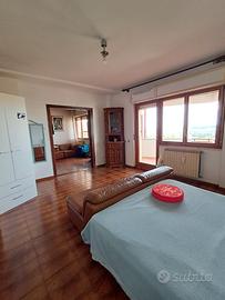 Camera + studio privato