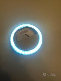 Luce led per telefono per reel e registrazione