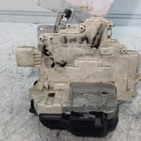 SERRATURA POSTERIORE SINISTRA AUDI A3 Serie (8P1)