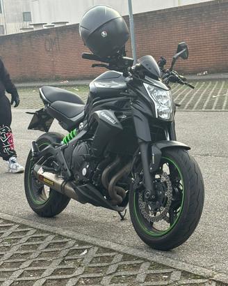 Kawasaki ER6N depo a libretto