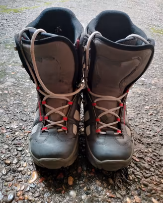 Scarponi da snowboard Northwave taglia 42 
