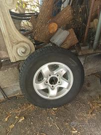 Cerchi in lega e tappezzeria KIA SPORTAGE