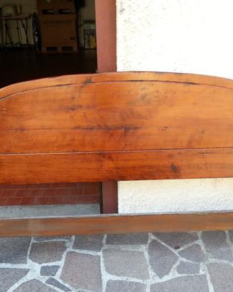 Letto in legno rustico 