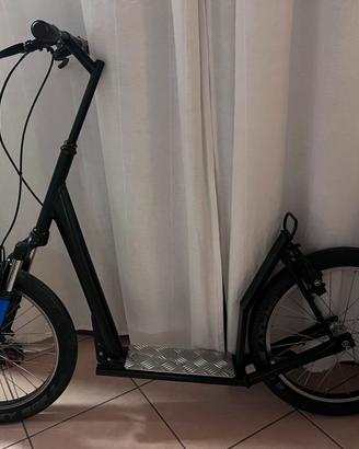 Monopattino- Kickbike - Footbike