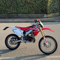 HM CRE 50 Six Racing enduro