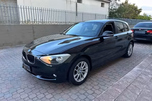 Bmw 118 118d 5p. Urban