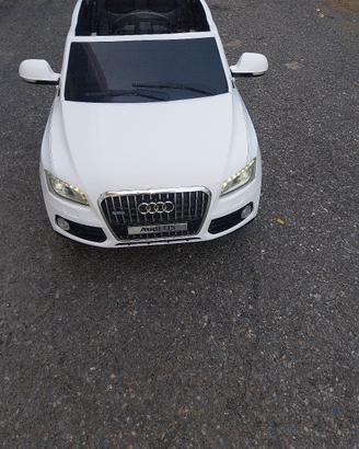 MACCHINA PER BAMBINI AUDI Q5