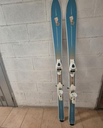 Sci Salomon con  attacchi + porta sci