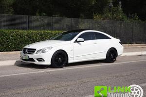MERCEDES-BENZ E 220 CDI Coupé Avantgarde