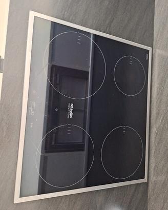 piano cottura induzione miele 