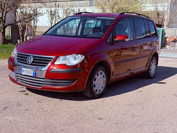 Volkswagen Touran 2.0 Trendline Ecofuel