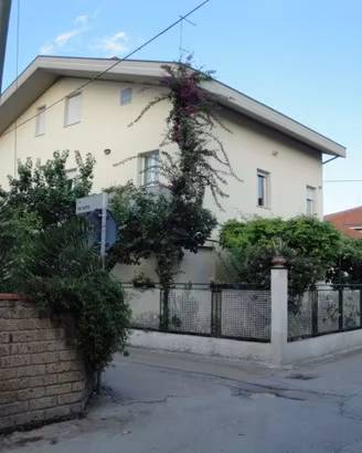 Appartamento in casa singola vicino al mare