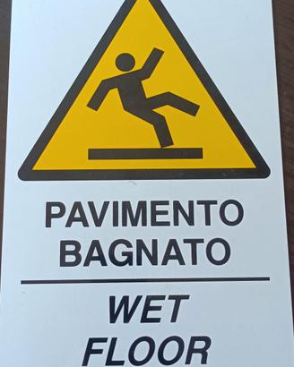 Cartello pavimento bagnato, wet floor