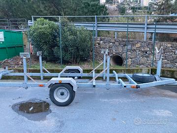 Rimorchio barca a vela