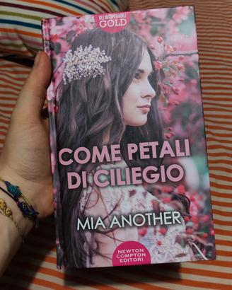 libro come petali di ciliegio 