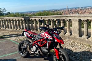 Hypermotard 950