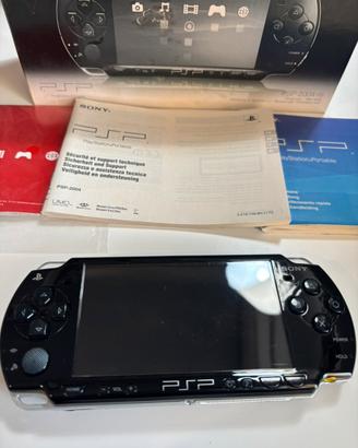 PSP 2004 / PSP Slim 2000 +Memory Stick