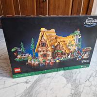 Lego Disney Il cottage di Biancaneve