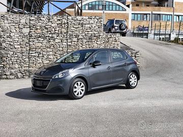 Peugeot 208 1.2 VTi Active 5 Porte Perfetta!