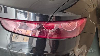 faro posteriore  dx alfa romeo spider e brera