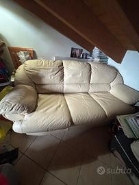 Divano letto in similpelle