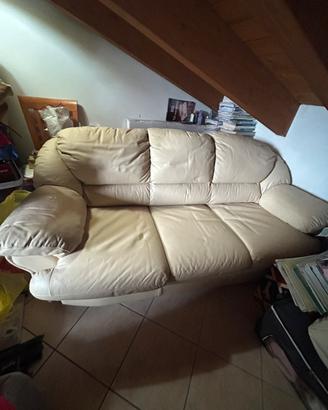 Divano letto in similpelle