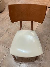 Tavolo salone + 4 sedie