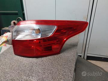 Fanalini posteriori Ford Focus SW 2012