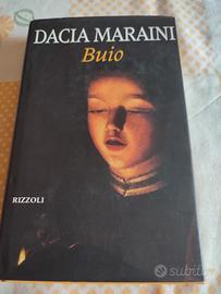Buio  di Dacia Maraini 