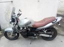 kawasaki-zr-750