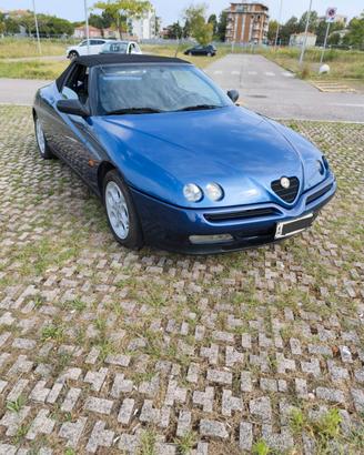 Alfa Romeo Spider