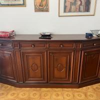 tavolo e mobile soggiorno