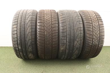 Gomme Pirelli sottozero 225 40 18 245 35 18 invern