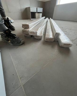 Battiscopa impiallaciato cm 5x1 finitura bianco