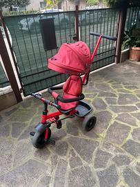 Triciclo pee bambini