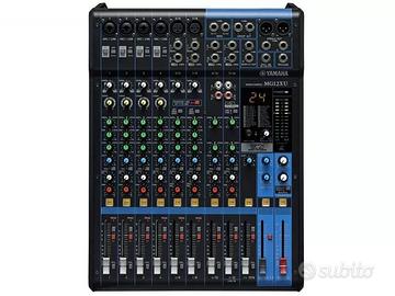 Mixer Yamaha MG12XU