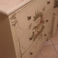 cassettiera e baule shabby e vetrinetta inizi 900