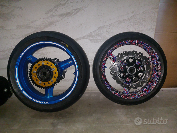 Cerchi cerchio gsxr 600/750 k4 k5 1000 k3 k4 k5 k6