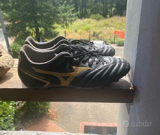 Mizuno monarcida neo II oro e nere AG taglia 42