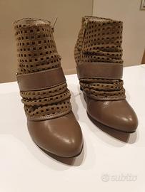 Stivaletto MISS SIXTY N. 40 - Pari al nuovo