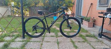 B'Twin Rockrider 520 — MTB 27.5" — Taglia da confe