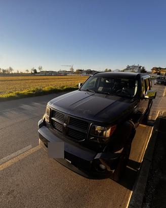 Dodge Nitro 4x4 Automatica rialzata con Carplay