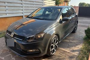 Volkswagen Polo 1.0 Benzina 5 porte – Neopatentati