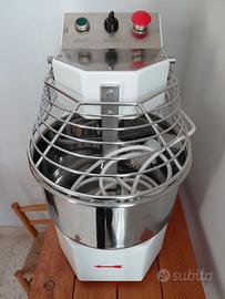 Impastatrice professionale