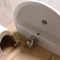 Grande lavabo sospeso completo Ideal Standard